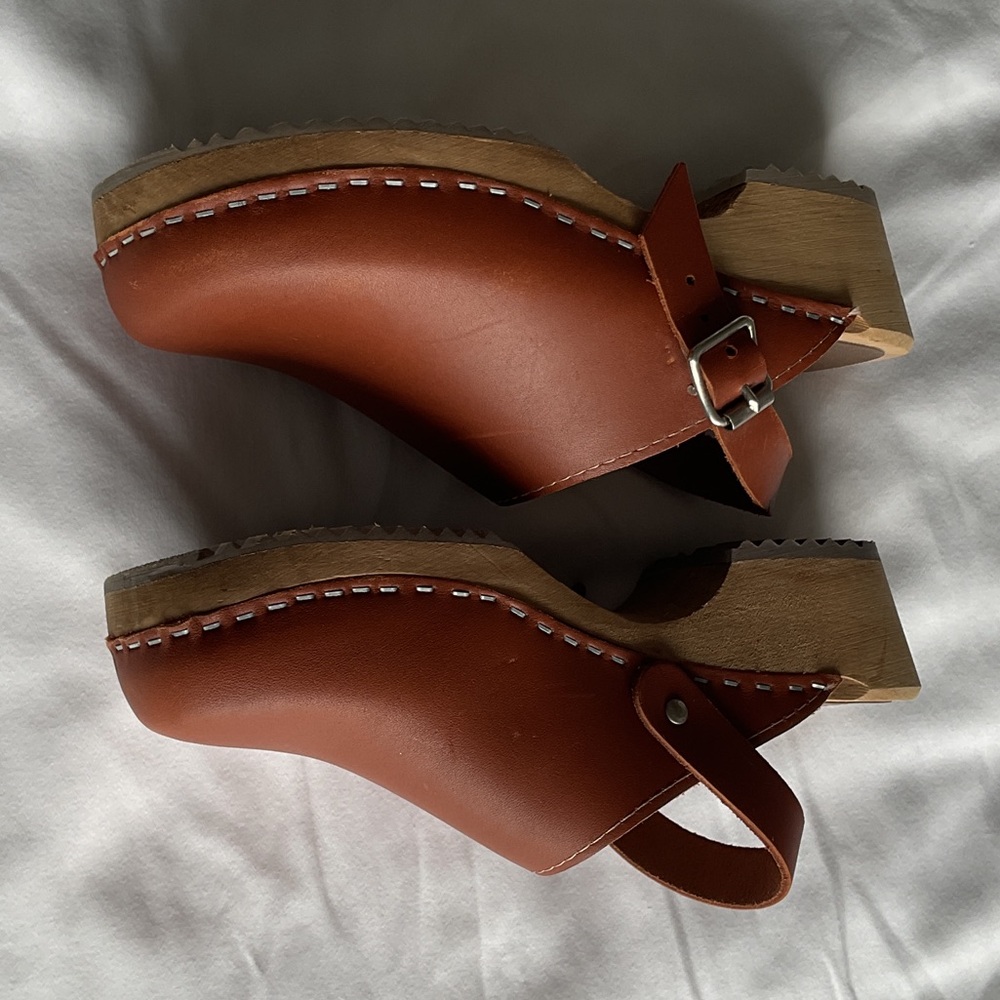 MIA Brown Leather Clogs - Picture 2 of 4